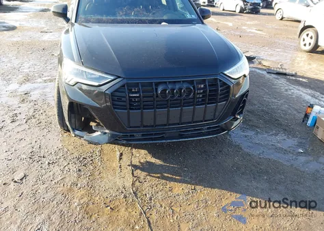 2024 Audi Q3 Premium 45 Tfsi S Line Quattro Tiptronic z USA, uszkodzony, nr VIN WA1DECF39R1135355